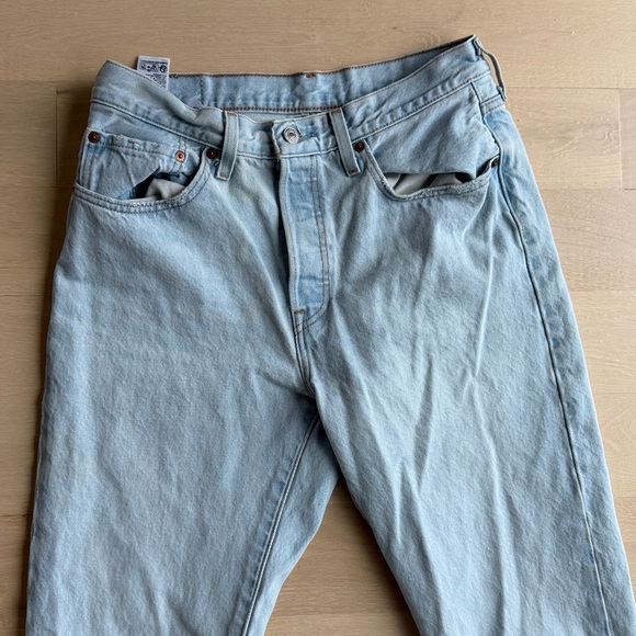 Levi’s - Picture 4 of 7